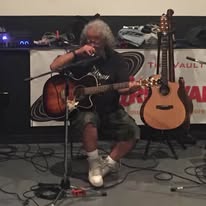 Bobby Messano at Vinyl Revival